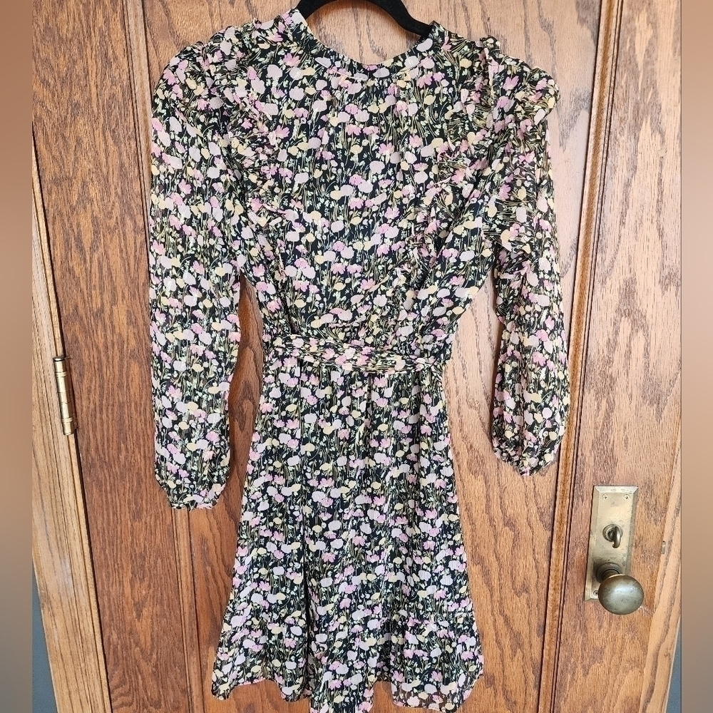Lauren Conrad xsmall dress. - Picture 2 of 3